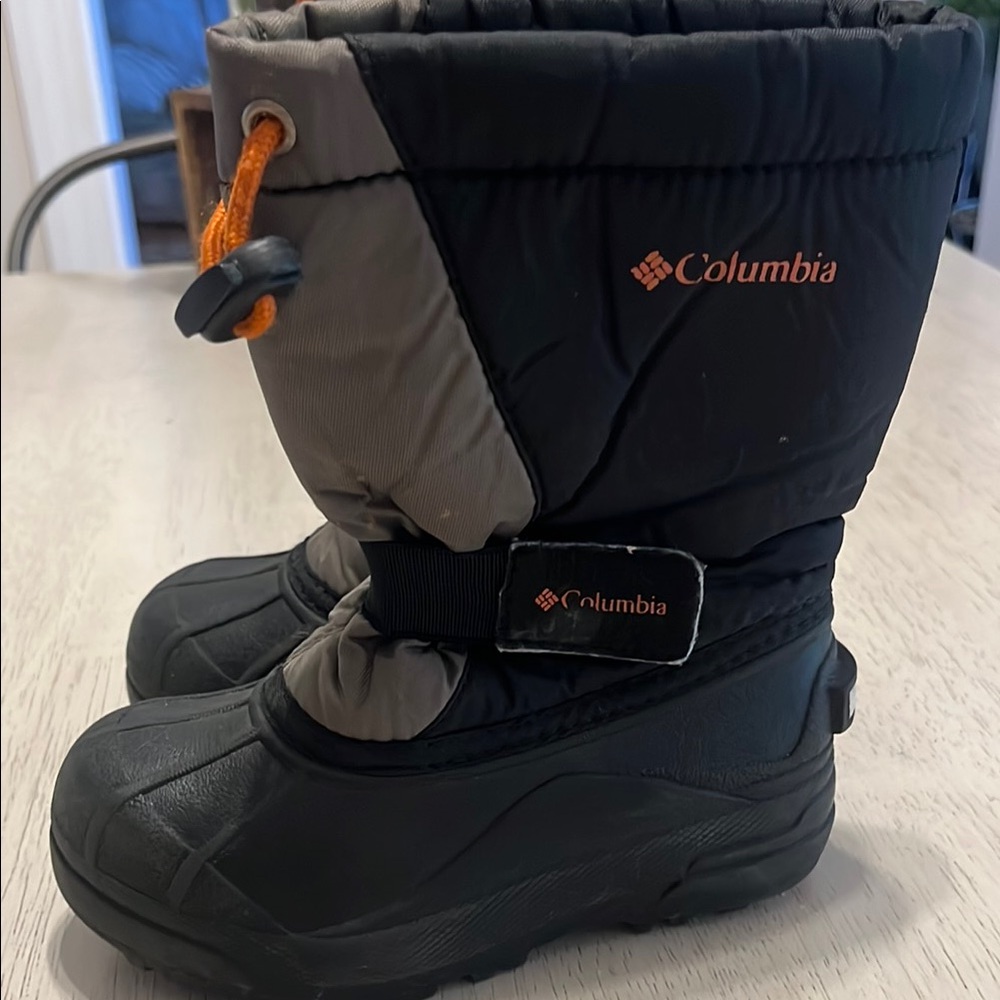 Columbia Black and Gray Snow Boots